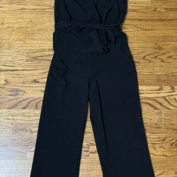 NEW Banana Republic Black Sleek Jumpsuit Sz 2 - Picture 4 of 6